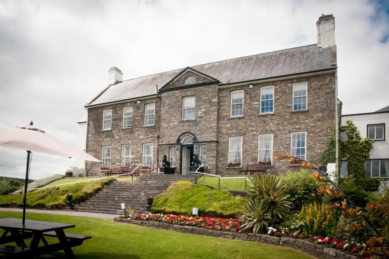 Falls Hotel & Spa Ennistimon Quarto foto